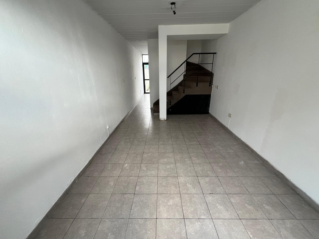 Duplex 43 entre 131 y 132 U$S 69000 3